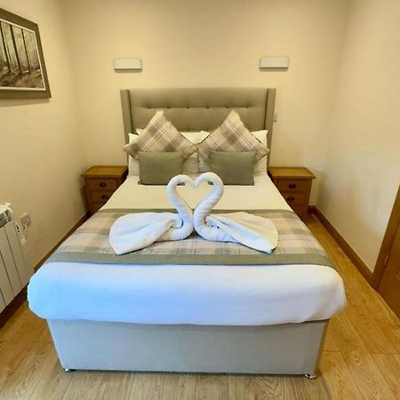 Waverley Inn Holiday Apartments Inverness Exterior foto