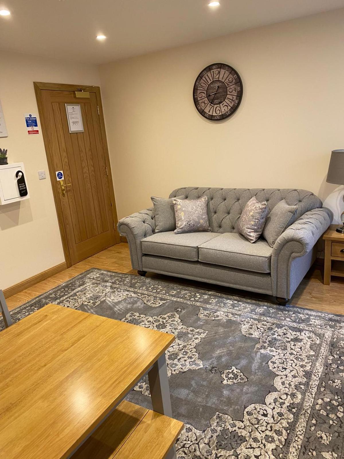 Waverley Inn Holiday Apartments Inverness Quarto foto
