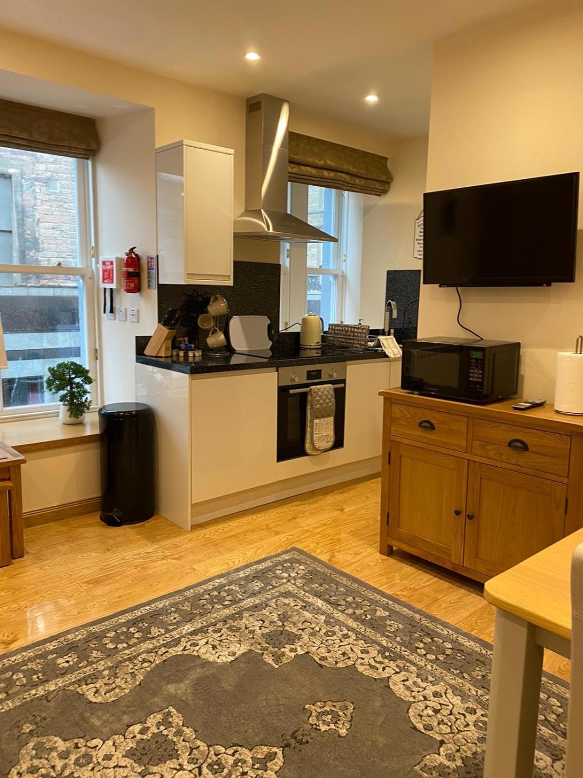 Waverley Inn Holiday Apartments Inverness Quarto foto