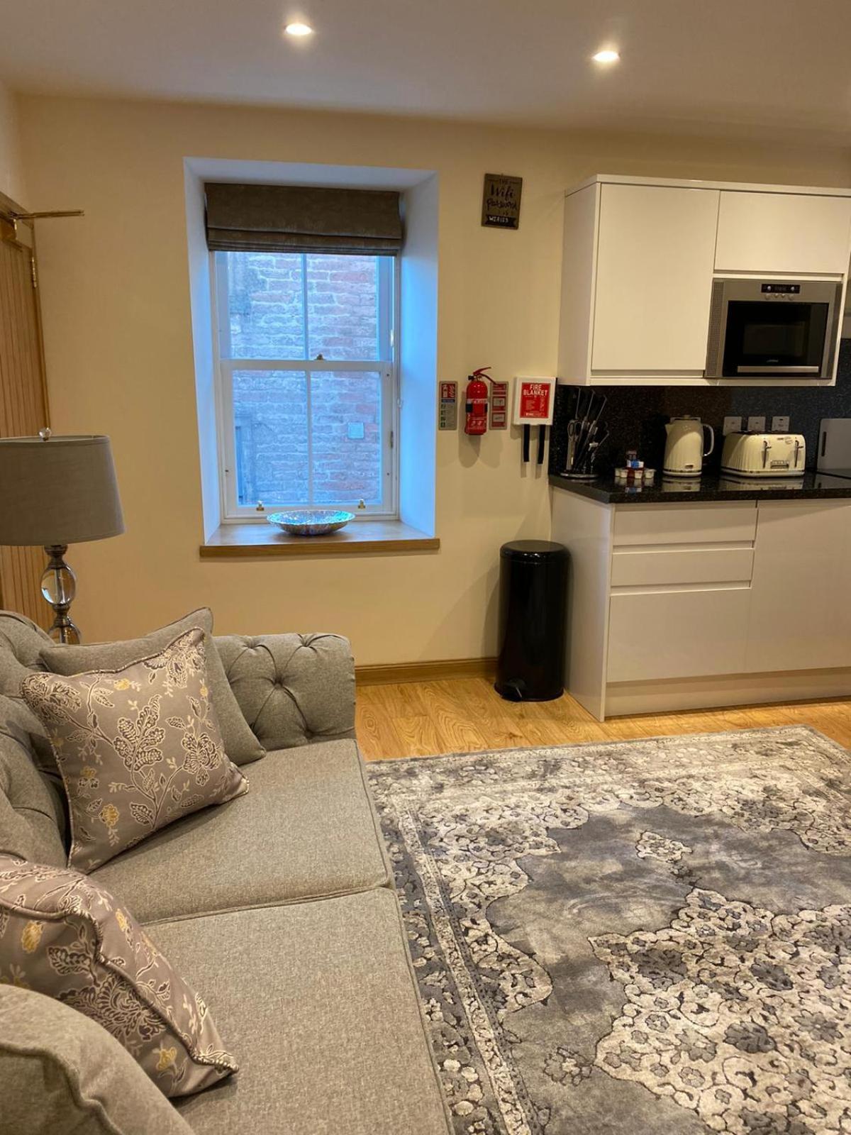 Waverley Inn Holiday Apartments Inverness Quarto foto